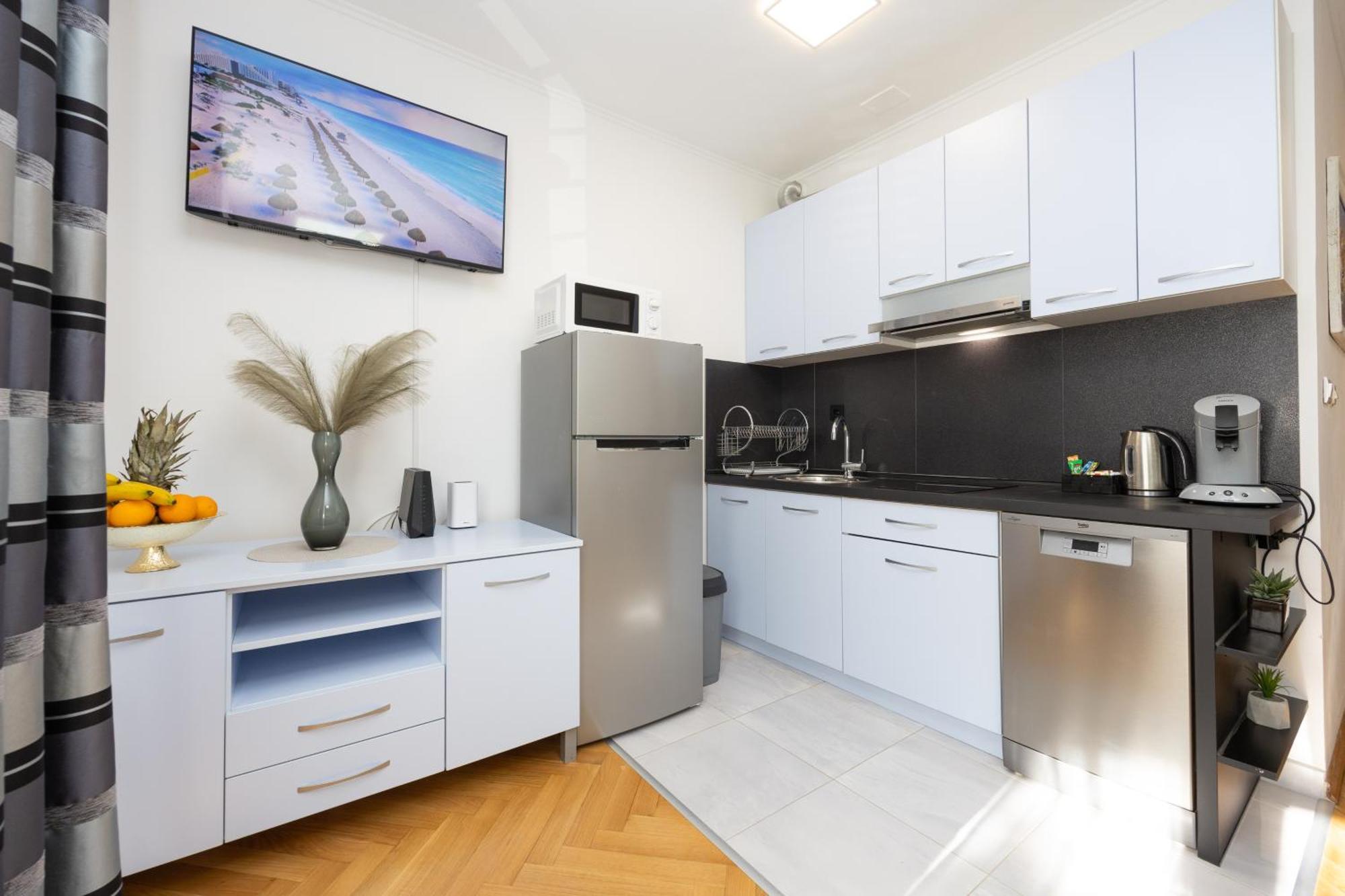 Apartment Paolo By The Beach Znjan سبليت المظهر الخارجي الصورة